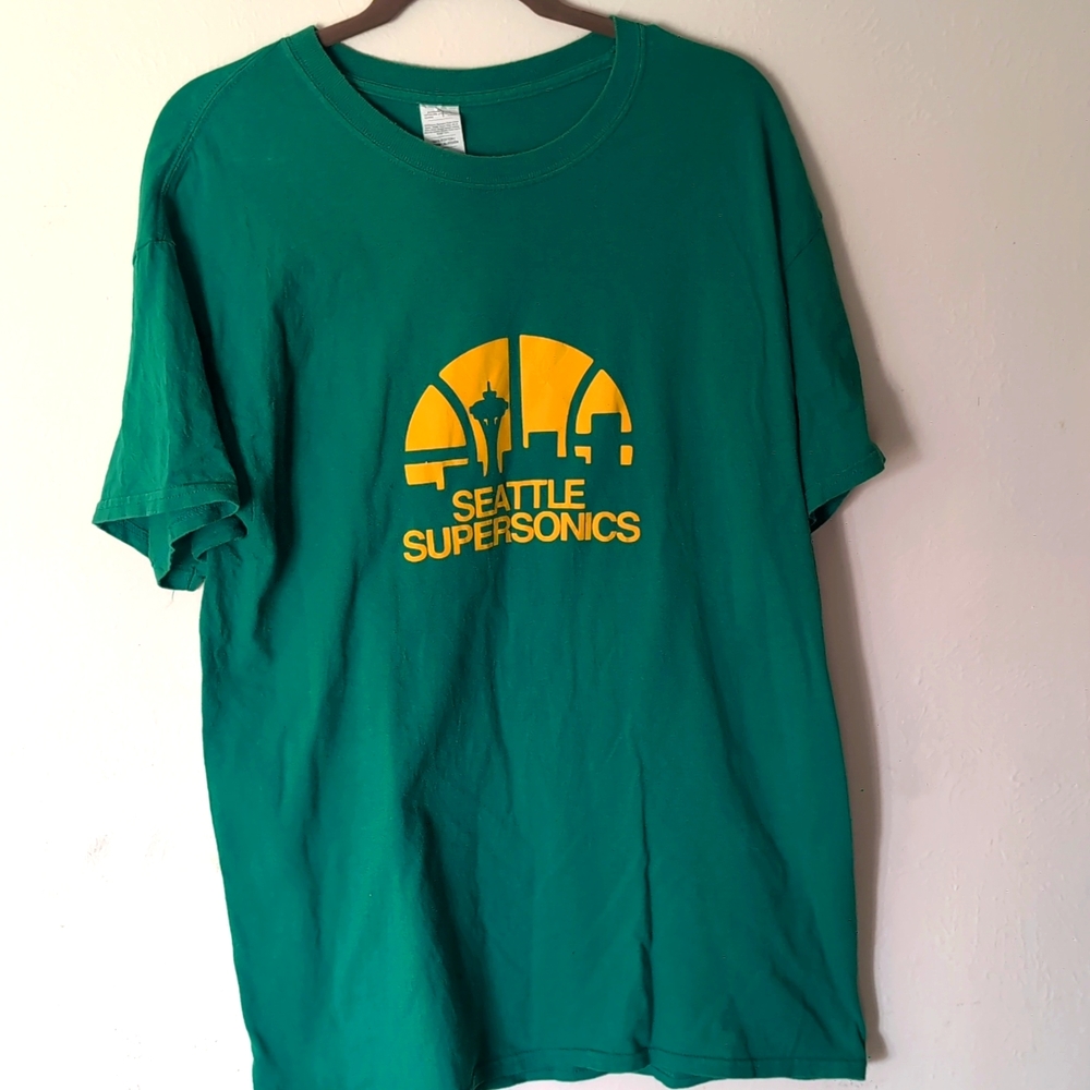Vintage Seattle SuperSonics Tee Size L